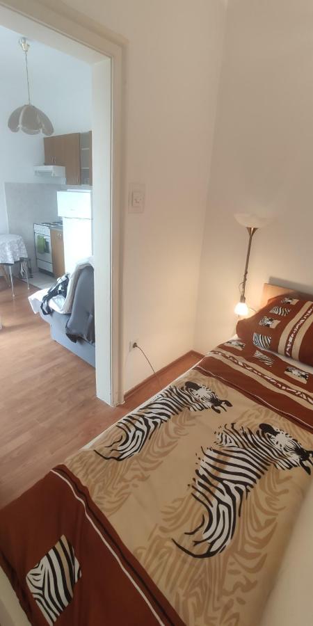Jana Apartman Цриквеница Экстерьер фото